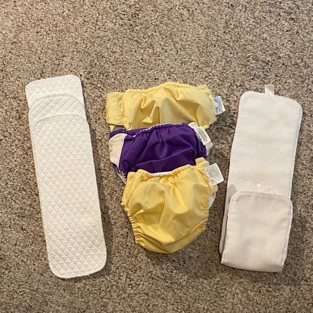 BumGenius Adjustable Snap Closure Cloth Diaper Set